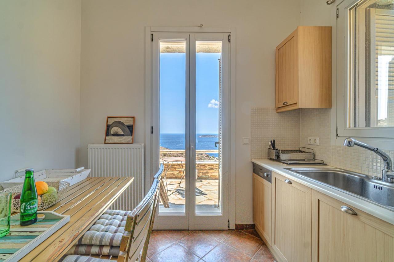 Irida Villa - Sea & Sunset Flats By Explore Andros Batsíon Exterior foto