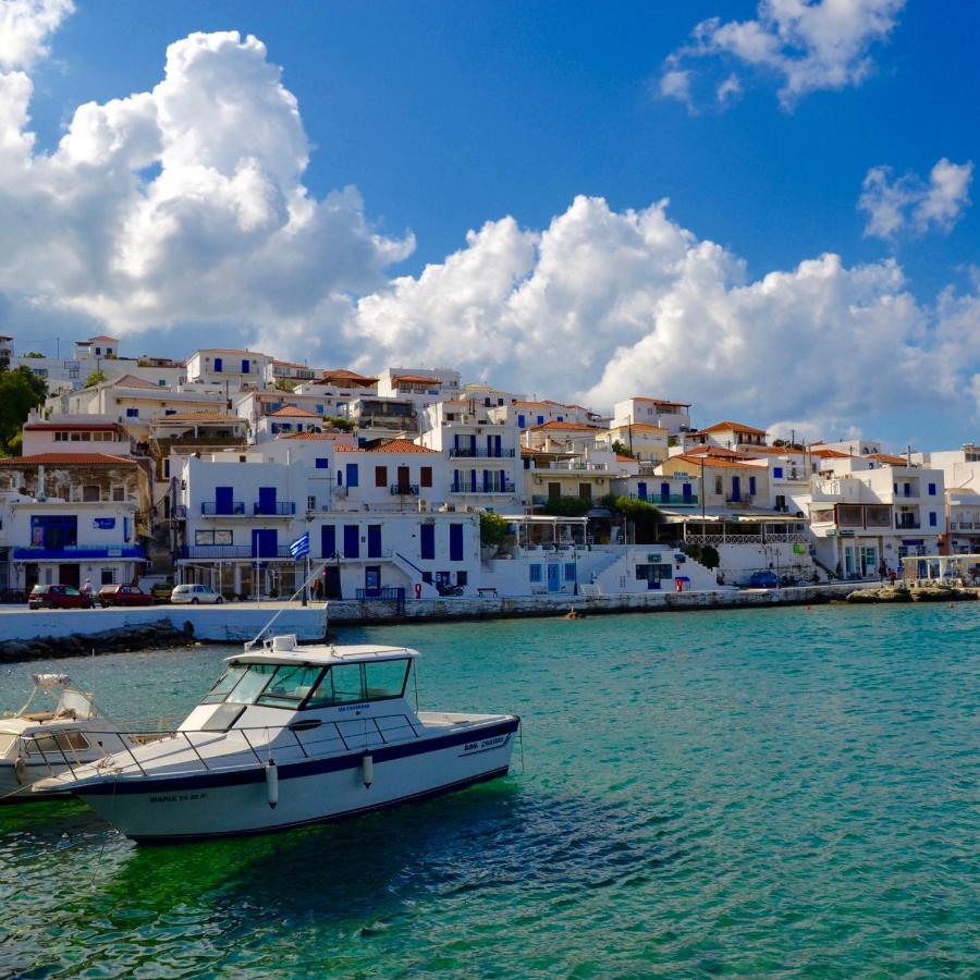 Irida Villa - Sea & Sunset Flats By Explore Andros Batsíon Exterior foto