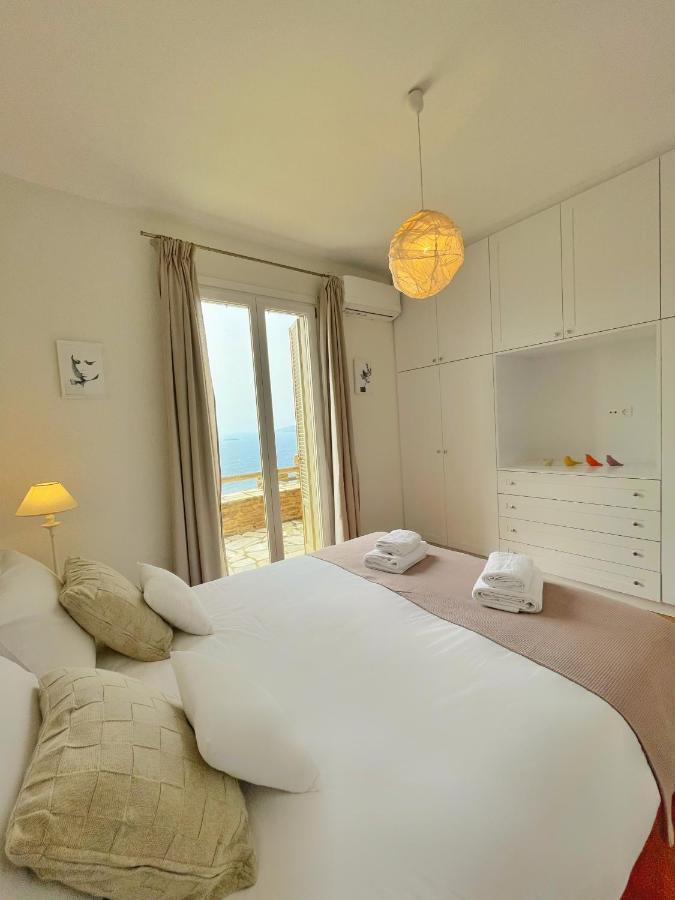 Irida Villa - Sea & Sunset Flats By Explore Andros Batsíon Exterior foto